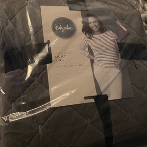 Ayesha Curry King Size Grey Quilt